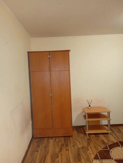 Garsonieră decomandată în Exterior Vest