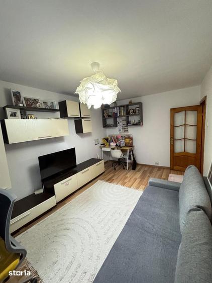Apartament cu 2 camere decomandat în Dacia