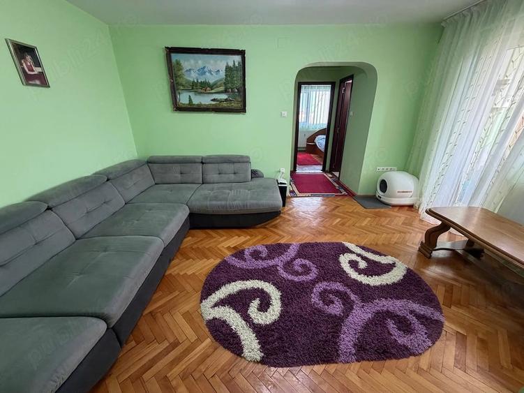 Apartament cu 4 camere semidecomandat în Fortuna