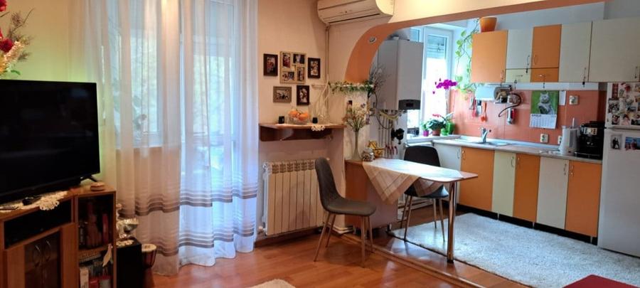 Apartament cu 2 camere decomandat în Ultracentral