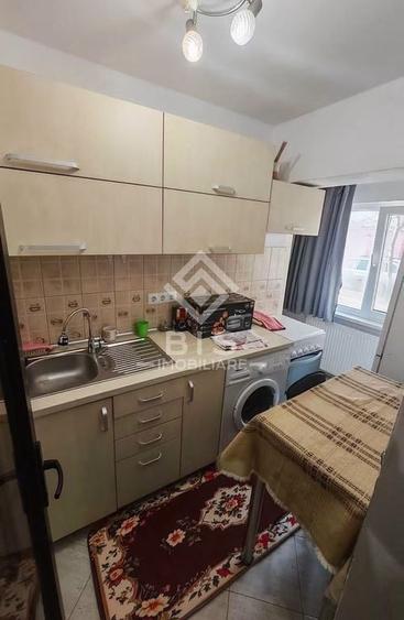 Garsonieră decomandată în Central