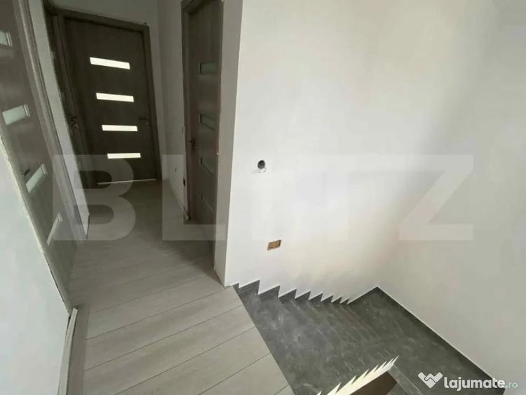 Casă cu 4 camere cu Teren 300 Mp în Preajba
