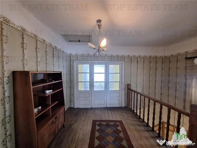Casă cu 4 camere cu Teren 177 Mp în Central