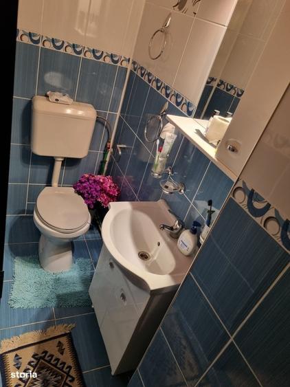 Apartament cu 3 camere decomandat în Rahova
