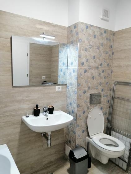 Garsonieră decomandată în Central