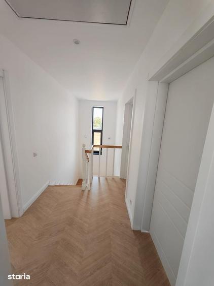 Casă cu 4 camere cu Teren 450 Mp în Cernica