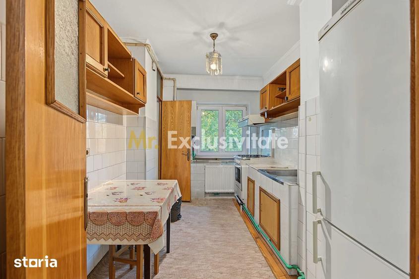 Apartament cu 3 camere decomandat în Bascov