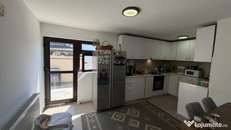Casă cu 5 camere cu Teren 457 Mp în Ciorogârla
