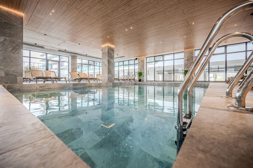 Apartament cu 2 camere decomandat în Mamaia-Sat