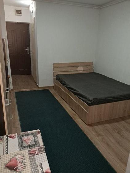 Garsonieră decomandată în Dacia