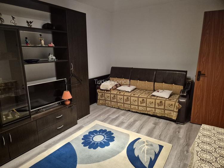 Apartament cu 2 camere decomandat de inchiriat Berceni, strada Huedin