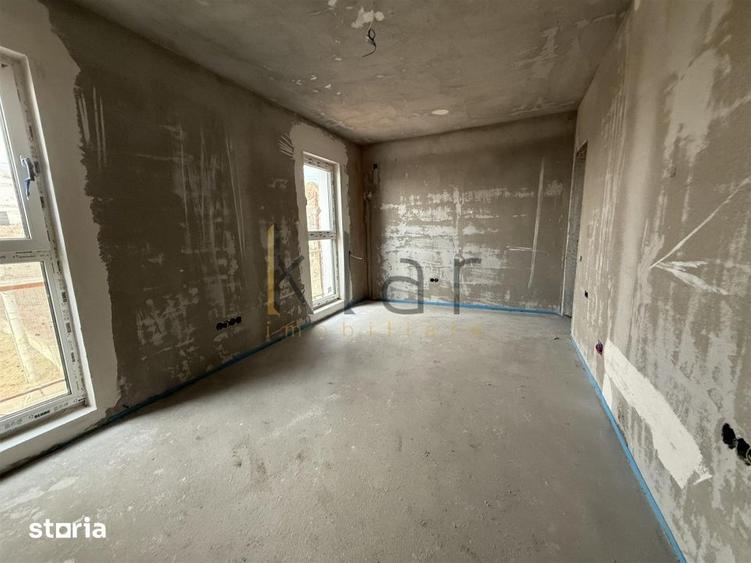 Casă cu 4 camere cu Teren 220 Mp în Dâmbul Rotund
