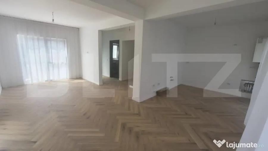 Casă cu 4 camere cu Teren 225 Mp în Bucium
