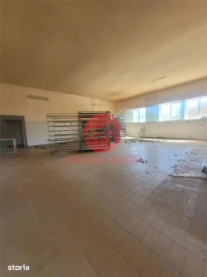 Spațiu comercial, de 750 mp, în Halta Traian