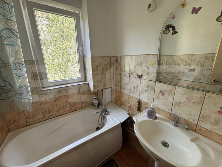 Apartament de vanzare, cu 2 camere, 36 mp, zona est - 10