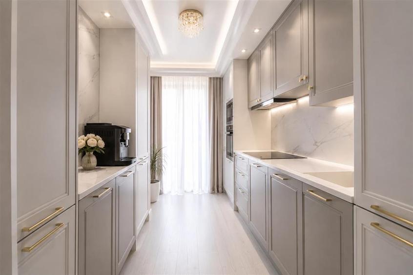 Apartament cu 3 camere decomandat, mobilat în Bună Ziua