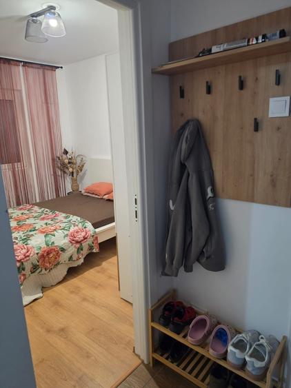 Apartament cu 2 camere decomandat în Exterior Vest