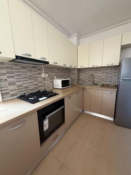 Apartament cu 2 camere decomandat în Prelungirea Ghencea