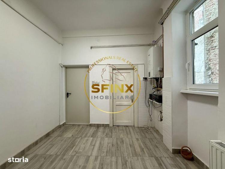Apartament cu 3 camere în Romană