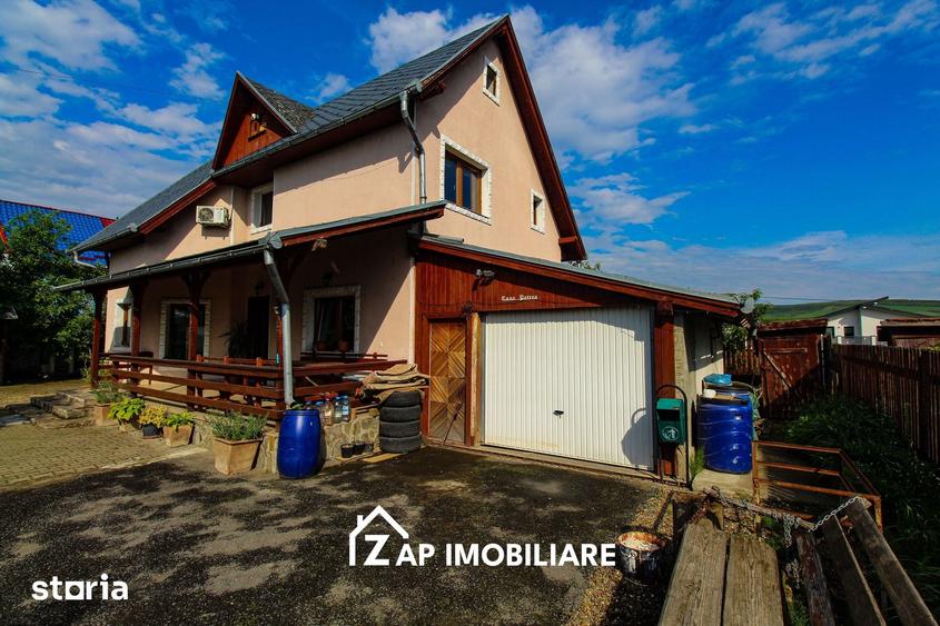 Casă cu 4 camere cu Teren 2000 Mp în Central