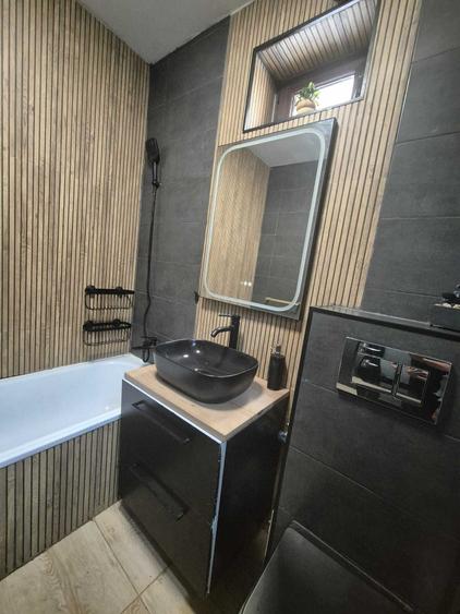 Apartament cu 2 camere semidecomandat în Obor