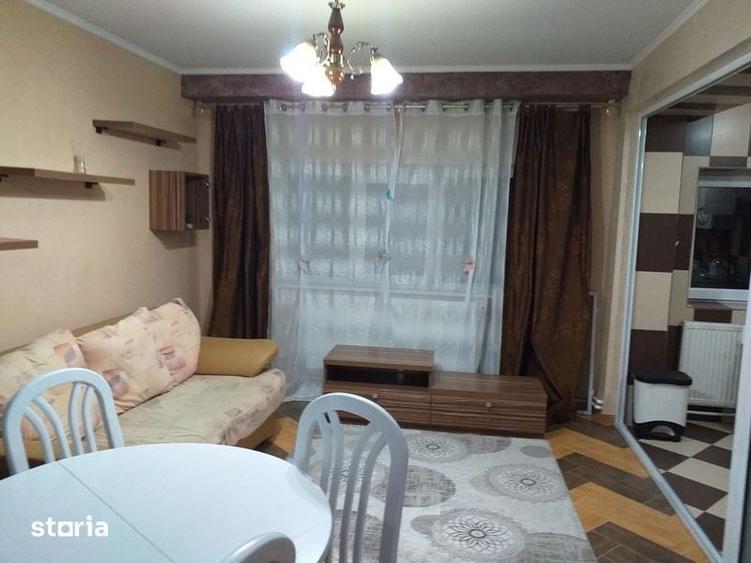 Inchiriez apartament doua camere - 2