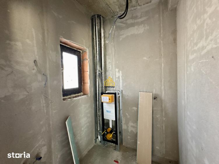 Casă cu 4 camere cu Teren 400 Mp în Clinceni