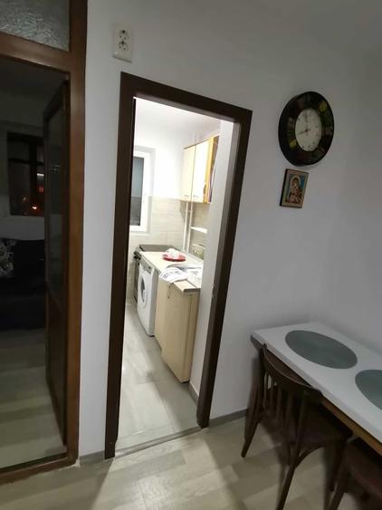 Apartament cu 2 camere semidecomandat în Unirii Nord