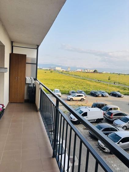 Apartament cu 3 camere decomandat în Lotrioara