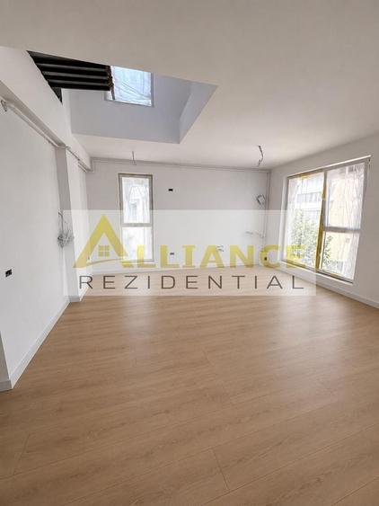 Apartament cu 2 camere decomandat în Central — fotografia 3
