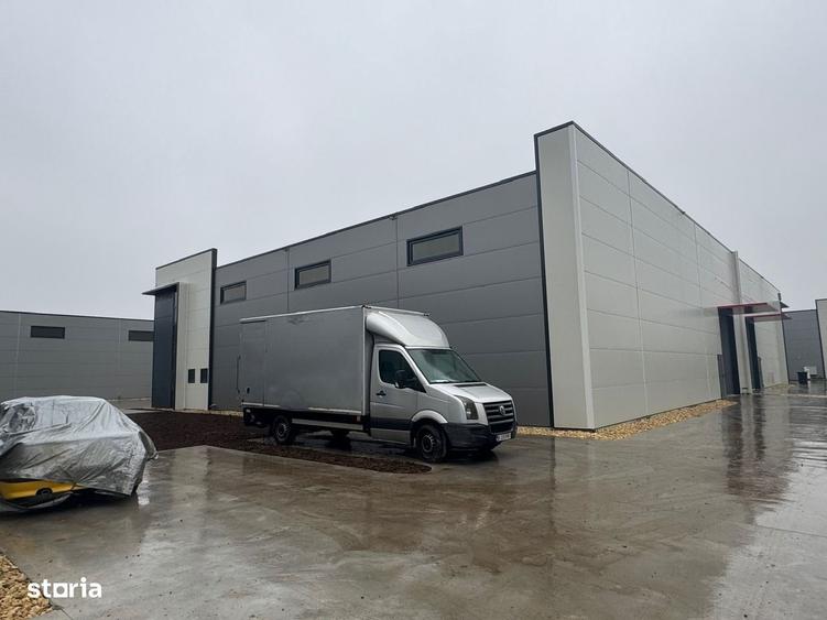 Spațiu comercial, de 600 mp, în Crevedia