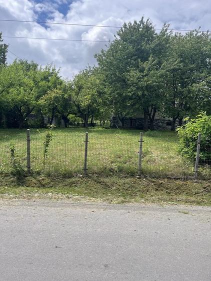 Casă cu 3 camere în Dumbrava