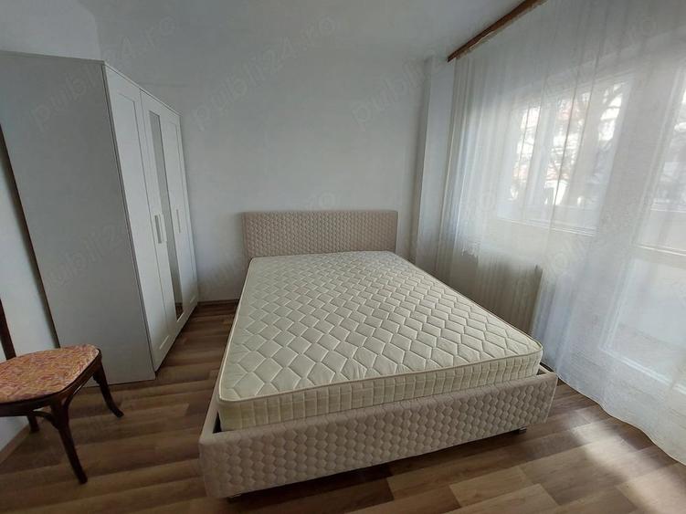 Apartament cu 3 camere semidecomandat în Pantelimon