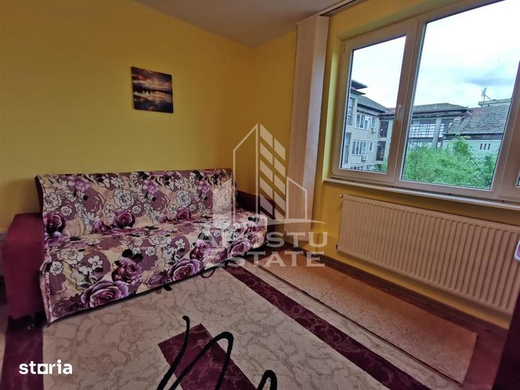 Apartament cu 2 camere , de inchiriat, decomandat, Zona Complex - 7