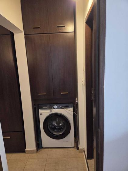 Apartament cu 2 camere decomandat în Exterior Vest