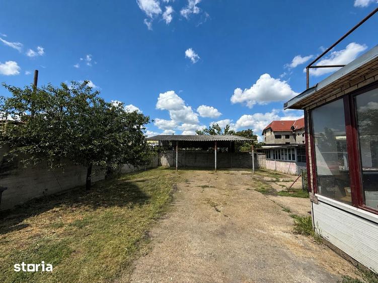 Spațiu comercial, de 677 mp, în Nojorid