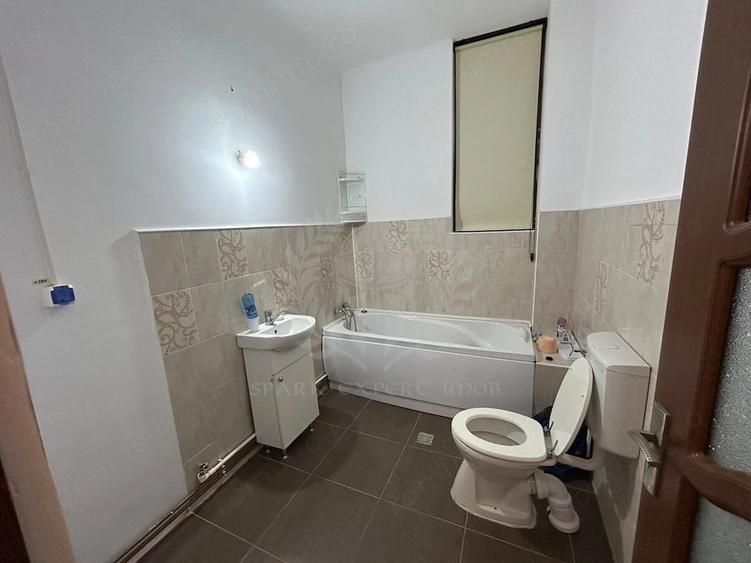 Spațiu comercial, de 160 mp, în Central