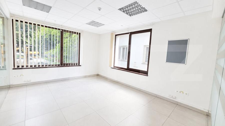 Birou, de 144 mp, în Ultracentral