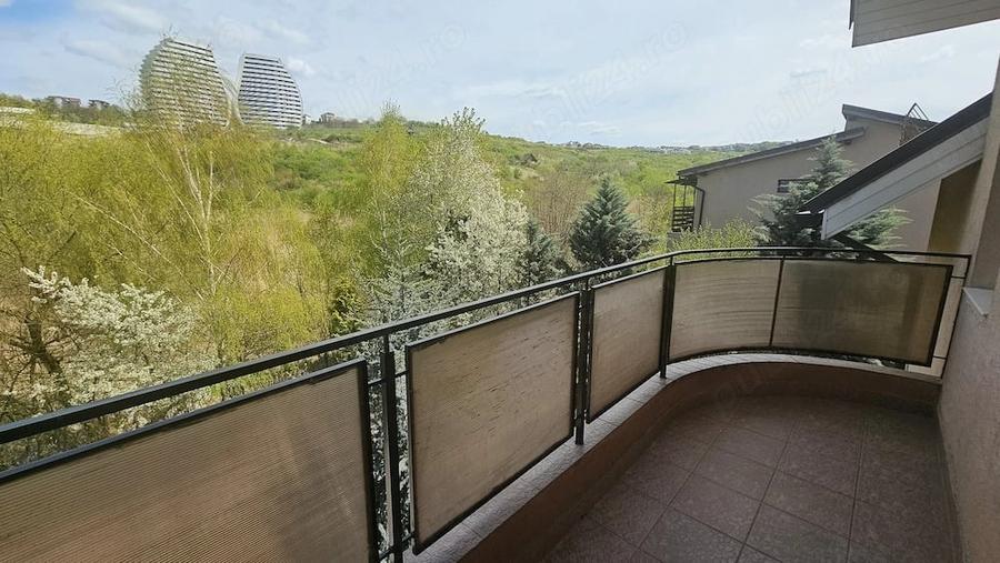 Apartament cu 2 camere decomandat în Câmpului