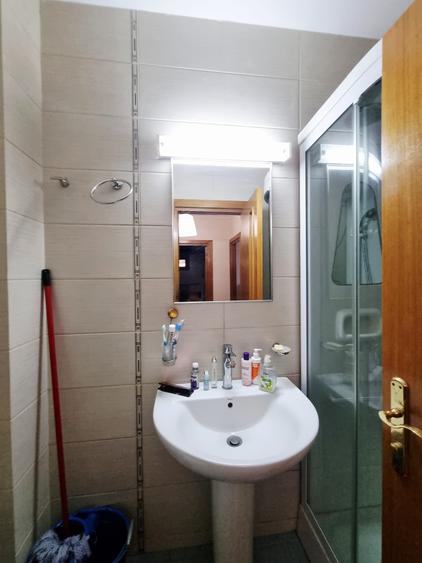 Apartament cu 3 camere decomandat în I. C. Frimu