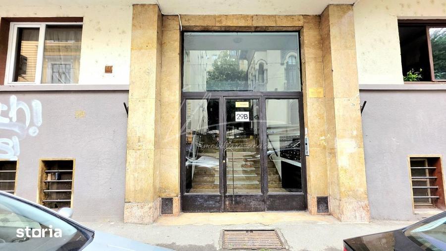 Apartament cu 2 camere decomandat, mobilat în Cișmigiu