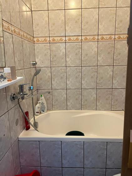 Garsonieră în Far