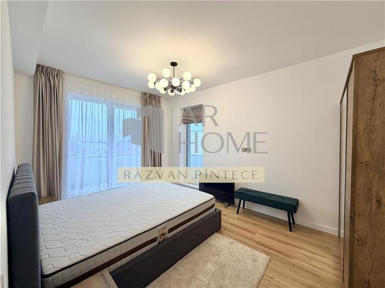 Apartament cu 3 camere decomandat, mobilat în Mărășești