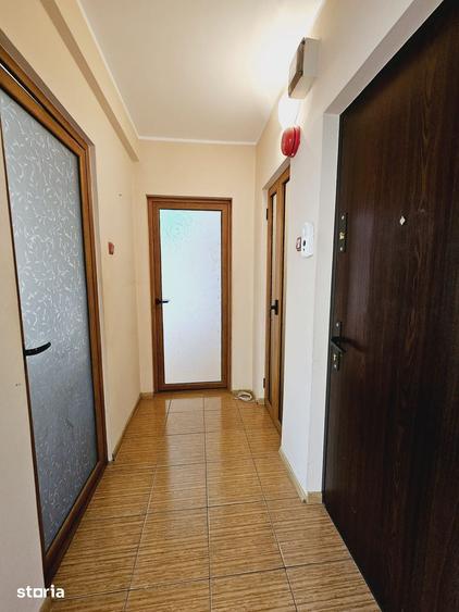 Apartament cu 3 camere în Țiglina 1