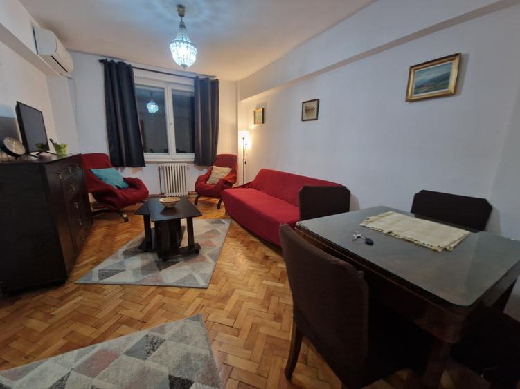 Apartament cu 2 camere semidecomandat în Central