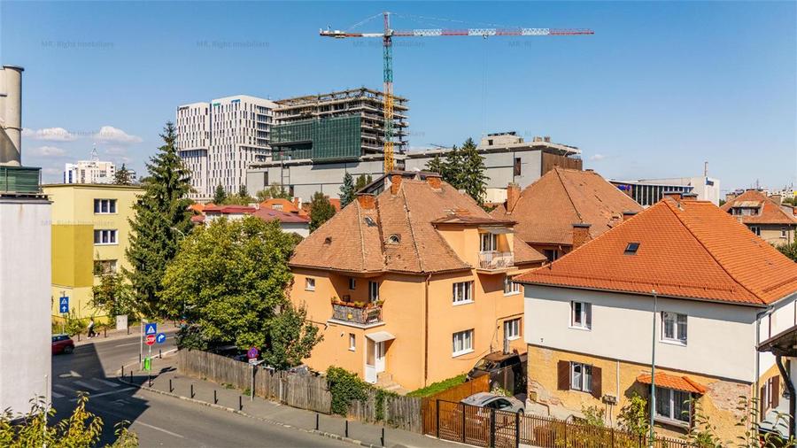 Apartament cu 3 camere decomandat, mobilat în Centrul Civic