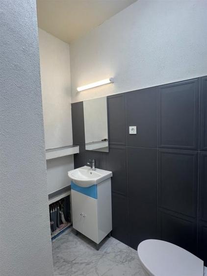 Apartament cu 3 camere semidecomandat în Grigorescu