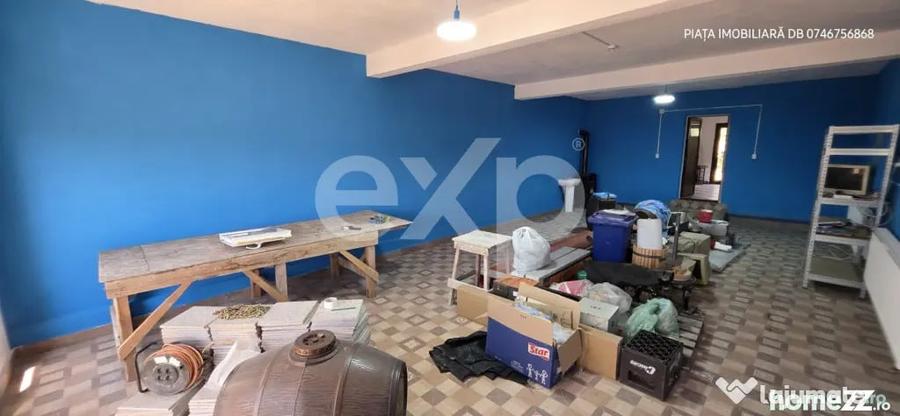 Casă cu 3 camere cu Teren 1000 Mp în Răzvad