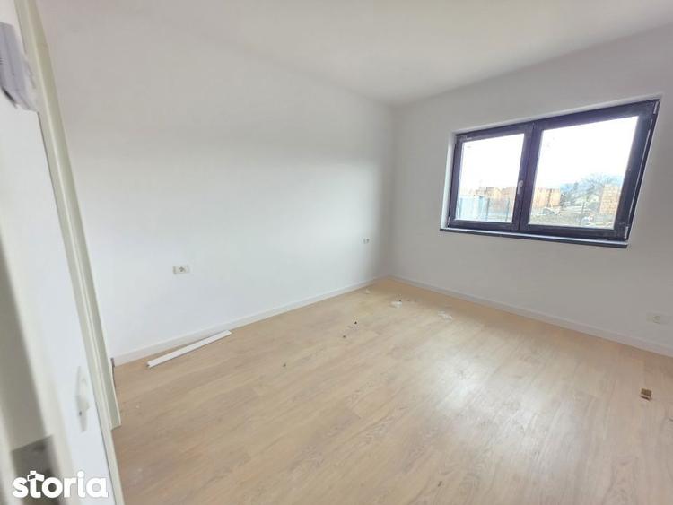 Casa cu 4 camere pe parter, teren 510mp, Str. Noua - 7