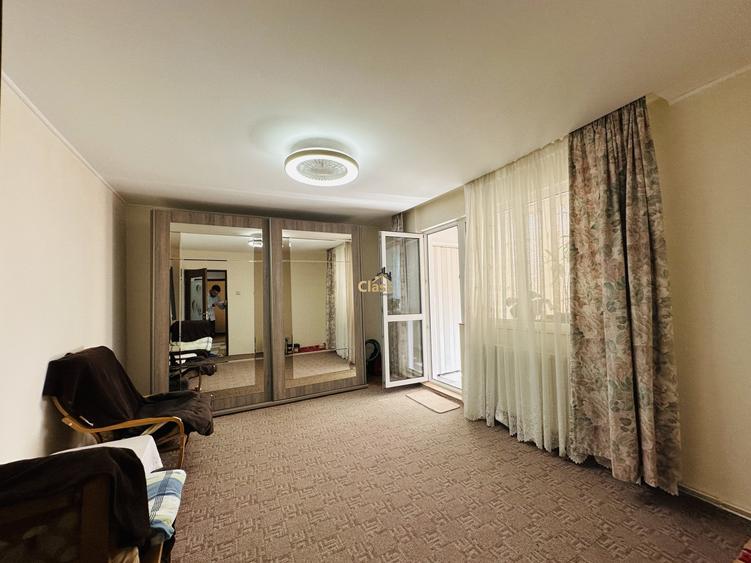 Apartament cu 4 camere decomandat, mobilat în Mănăștur